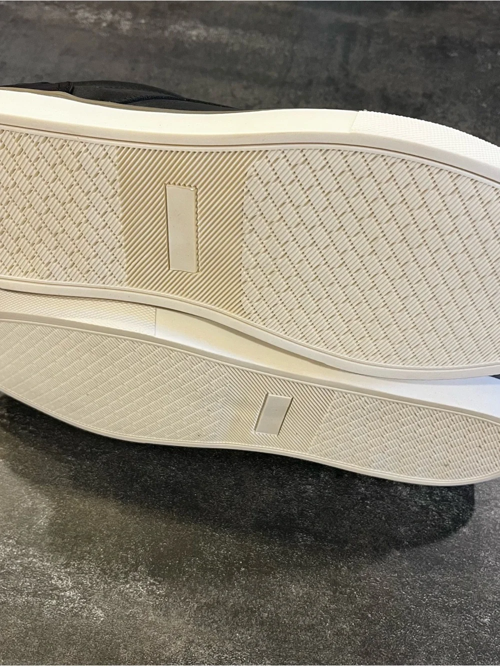 MarcPort men's lightweight nonslip dress sneakers, Sz 13